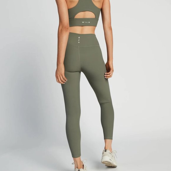 EUC Wilo Base Ribbed Green 7/8 Legging Sz L - Picture 1 of 9